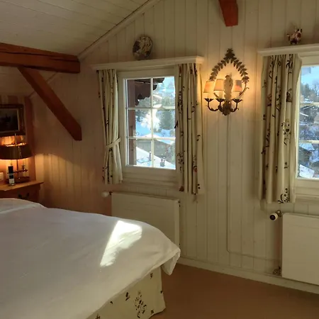 Happy Sunshine Chalet In The Heart Of Nyaraló