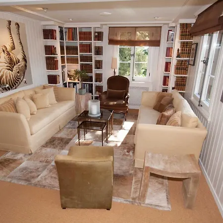 Happy Sunshine Chalet In The Heart Of Holiday home